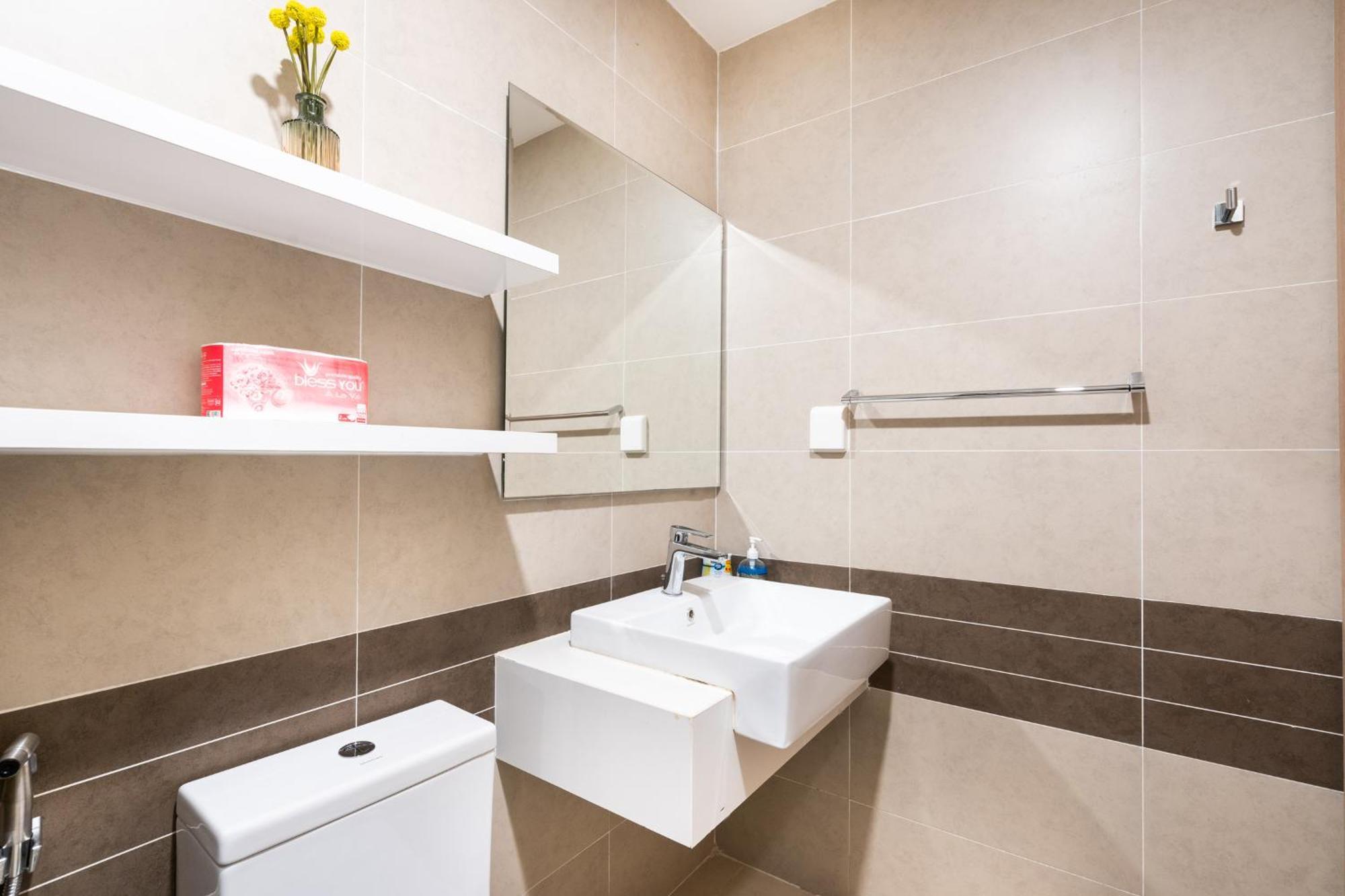 Henry Home - Rivergate Ho Chi Minh-stad Buitenkant foto